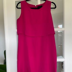 Sleeveless shift dress